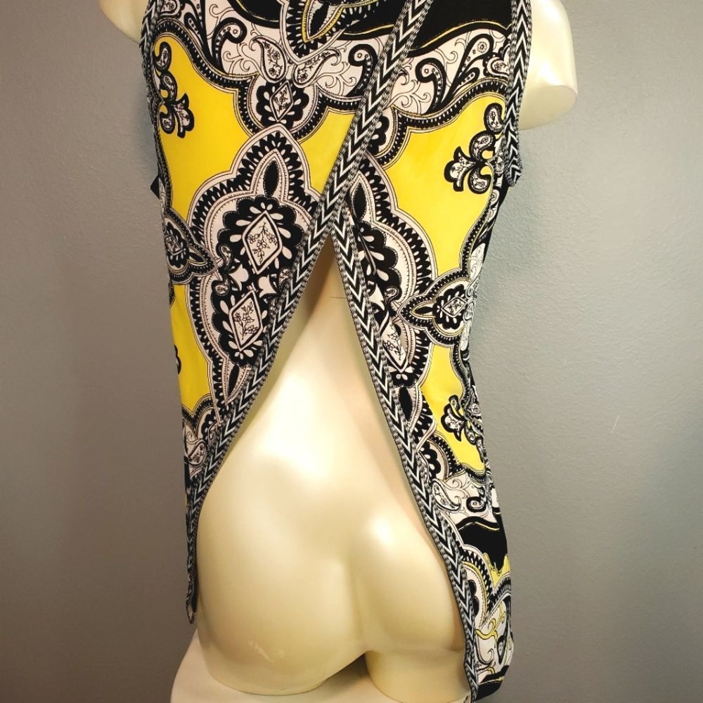 New! I.N.C International Concepts open back blouse Small